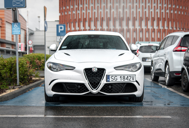 Alfa Romeo Giulia Quadrifoglio