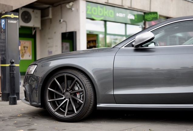 Audi RS5 8T