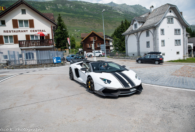 Lamborghini Aventador LP700-4 Roadster MVM Automotive Design