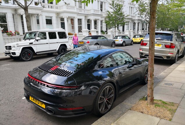 Porsche 992 Carrera 4S