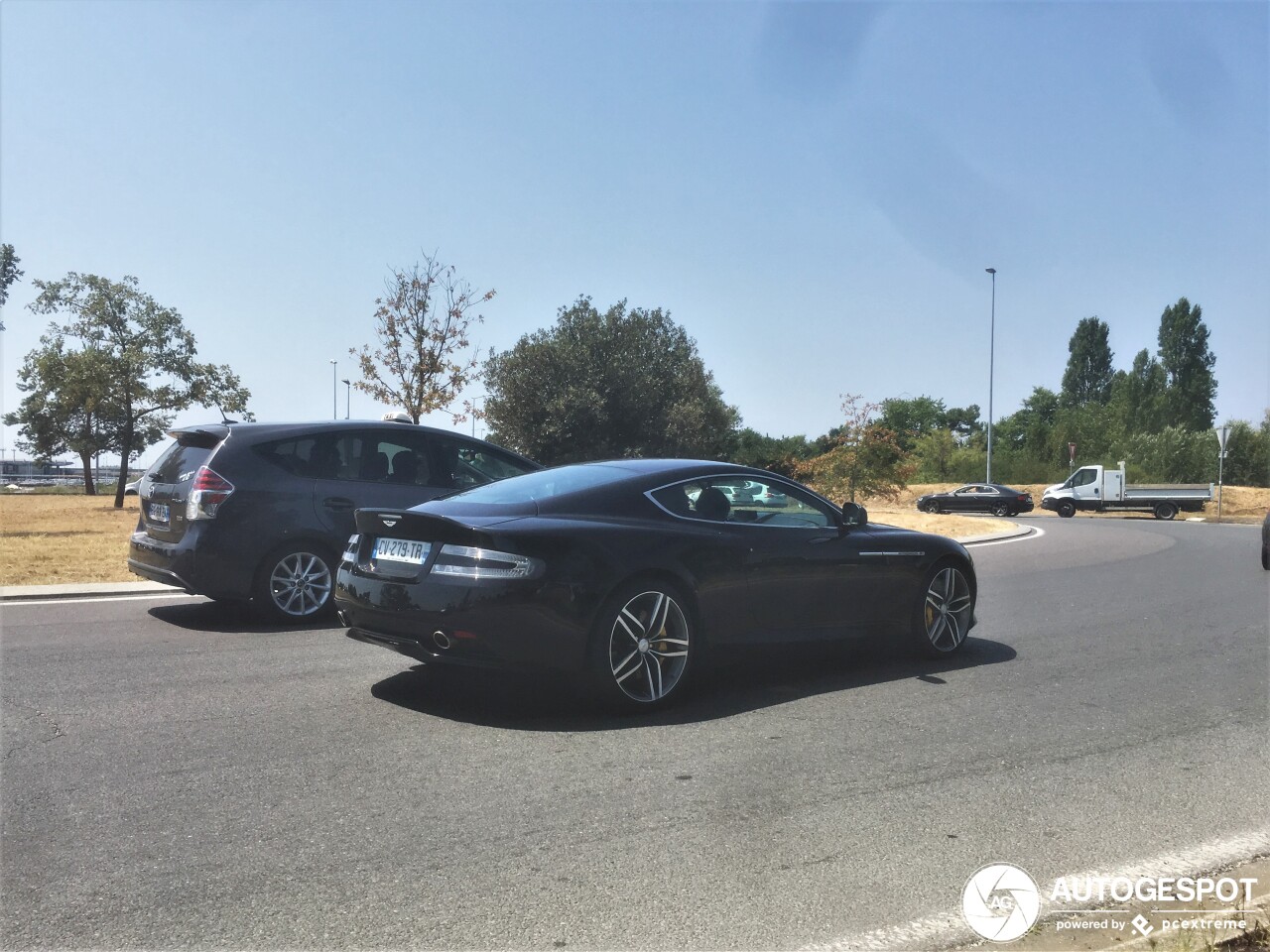 Aston Martin DB9 2013