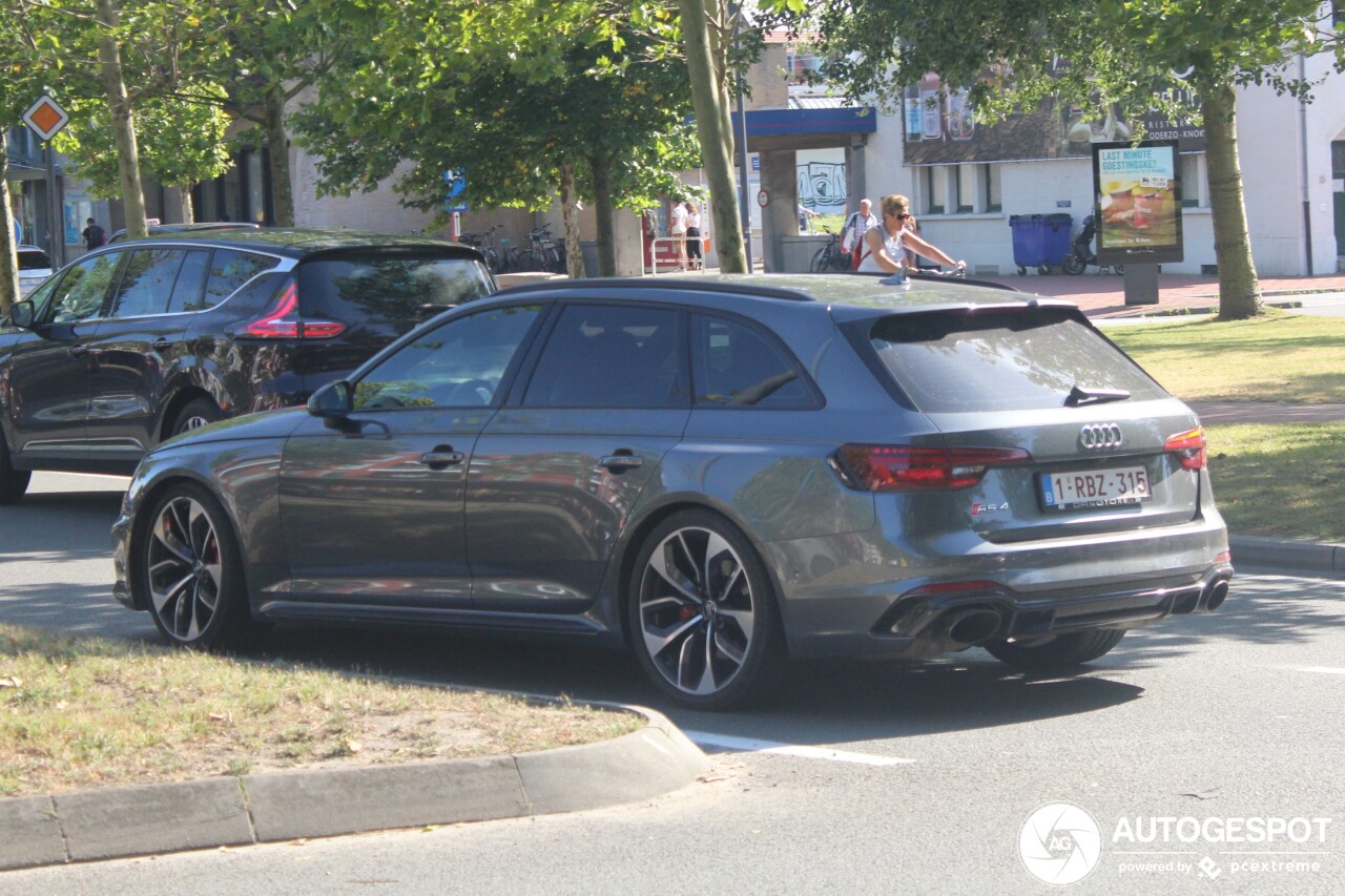 Audi RS4 Avant B9