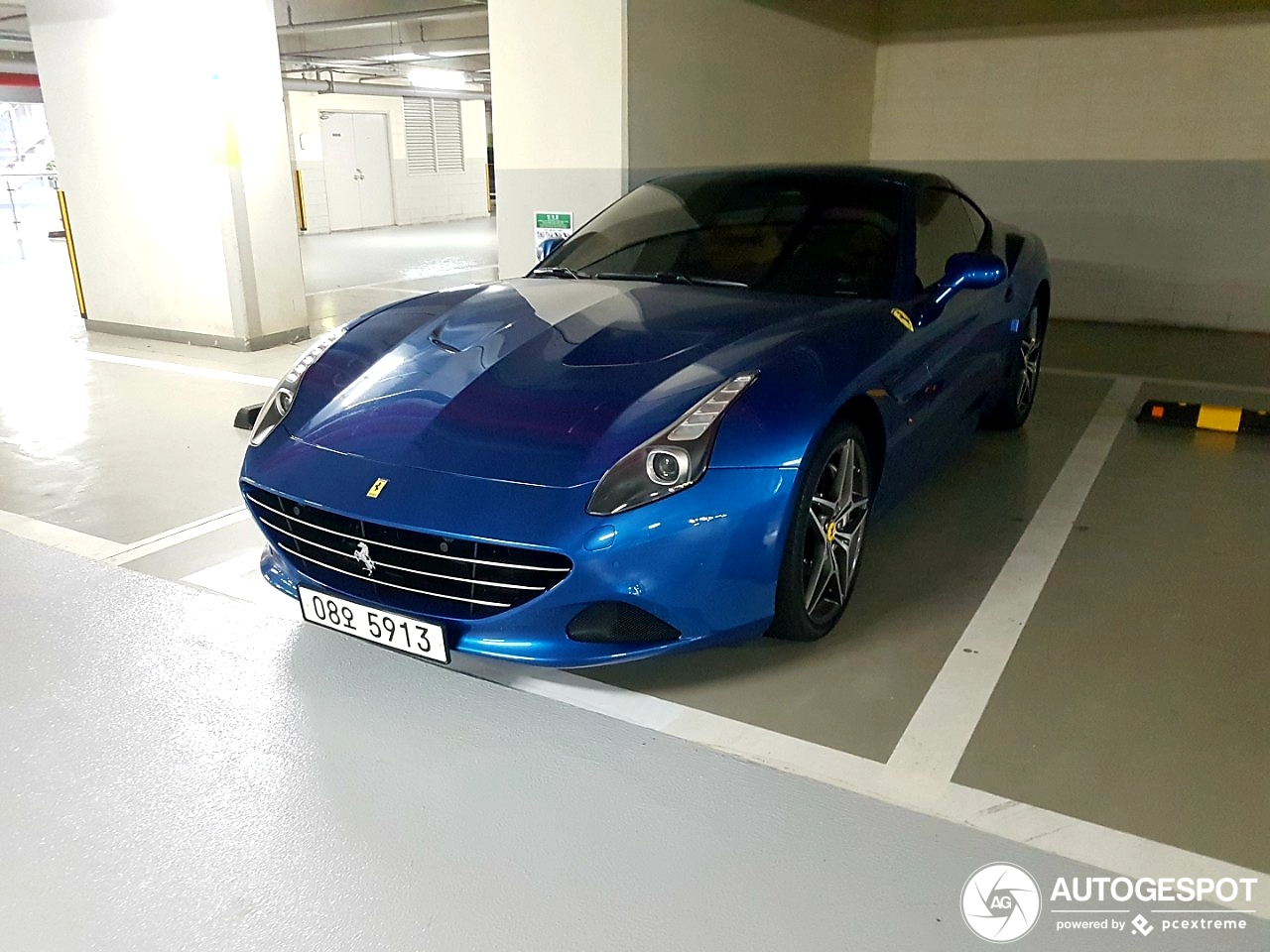 Ferrari California T