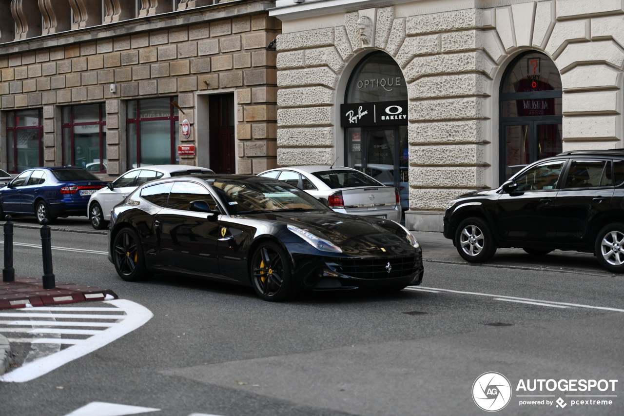 Ferrari FF