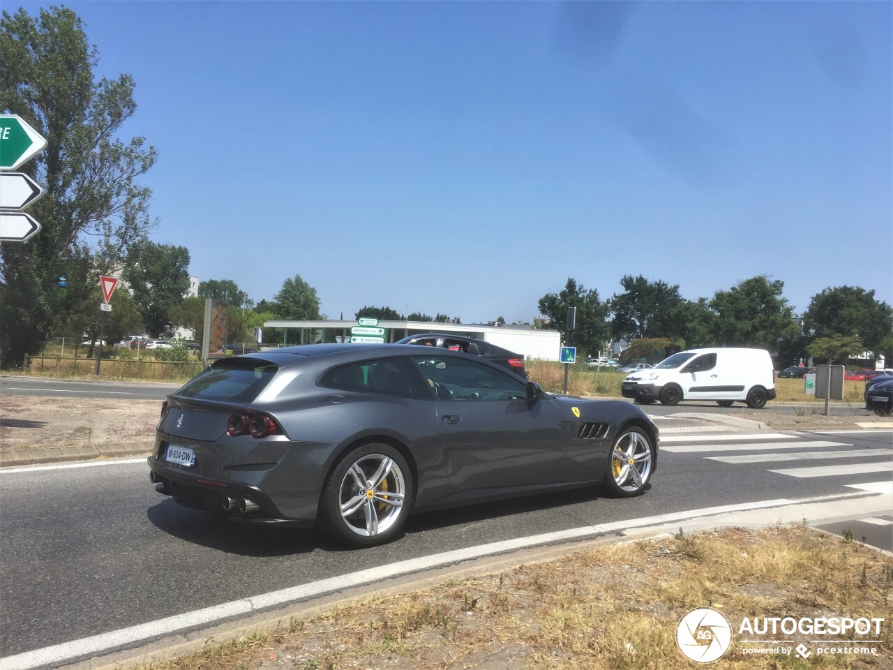 Ferrari GTC4Lusso