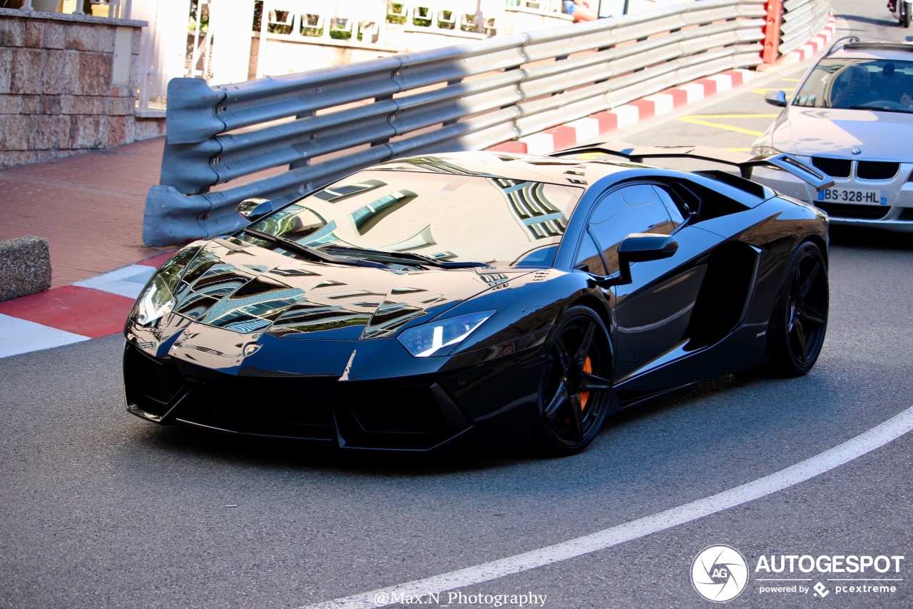 Lamborghini Aventador LP700-4