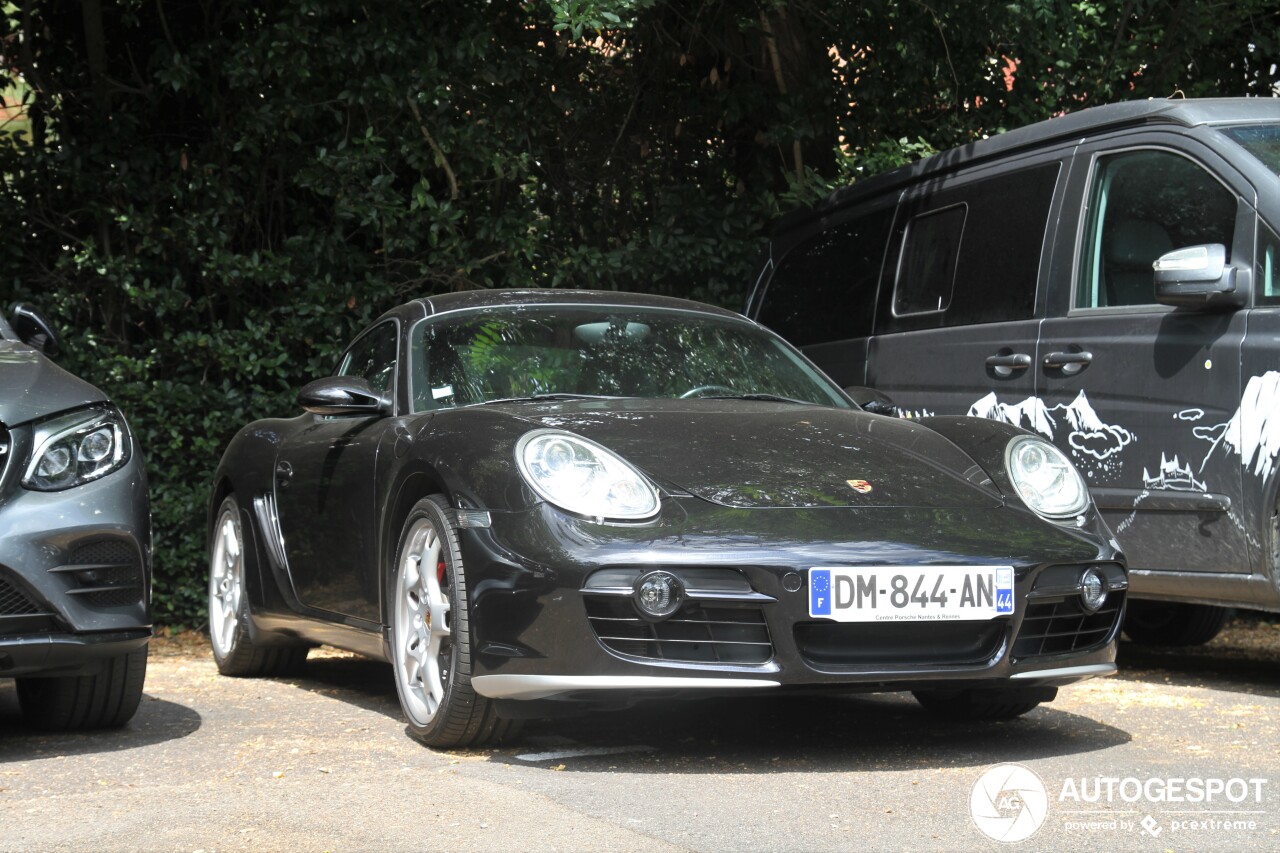 Porsche 987 Cayman S