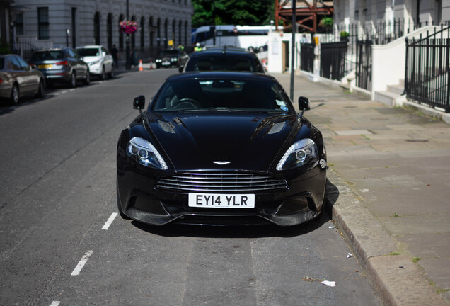 Aston Martin Vanquish 2013