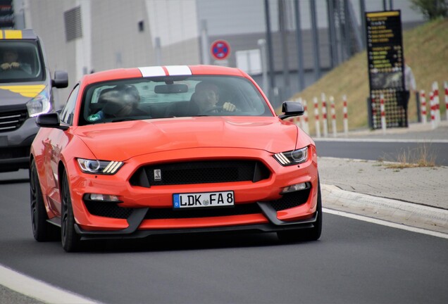 Ford Mustang Shelby GT350 2015