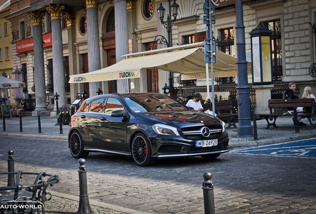 Mercedes-Benz A 45 AMG