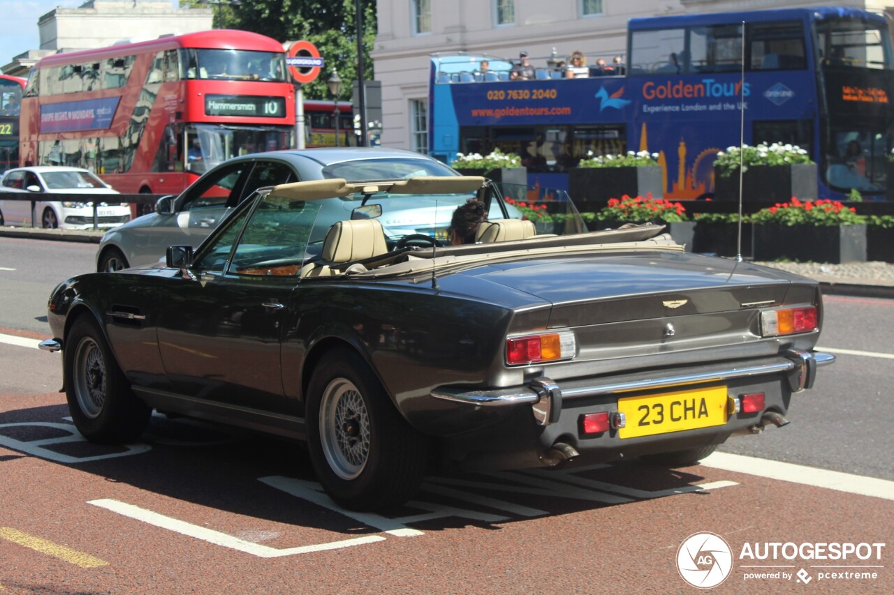 Aston Martin V8 Vantage Volante 1986-1989