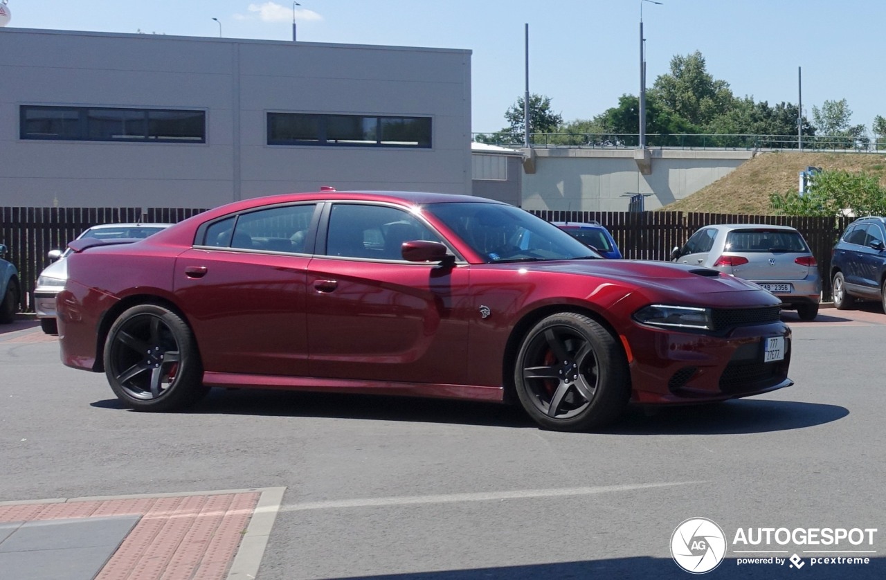 Dodge Charger SRT Hellcat