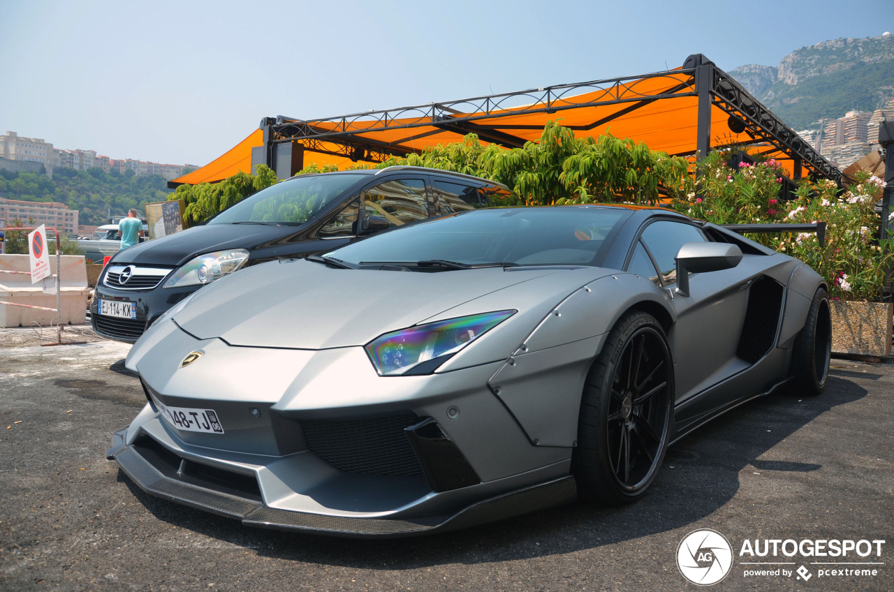 Lamborghini Aventador LP700-4 Roadster Liberty Walk LB Performance Wide Body