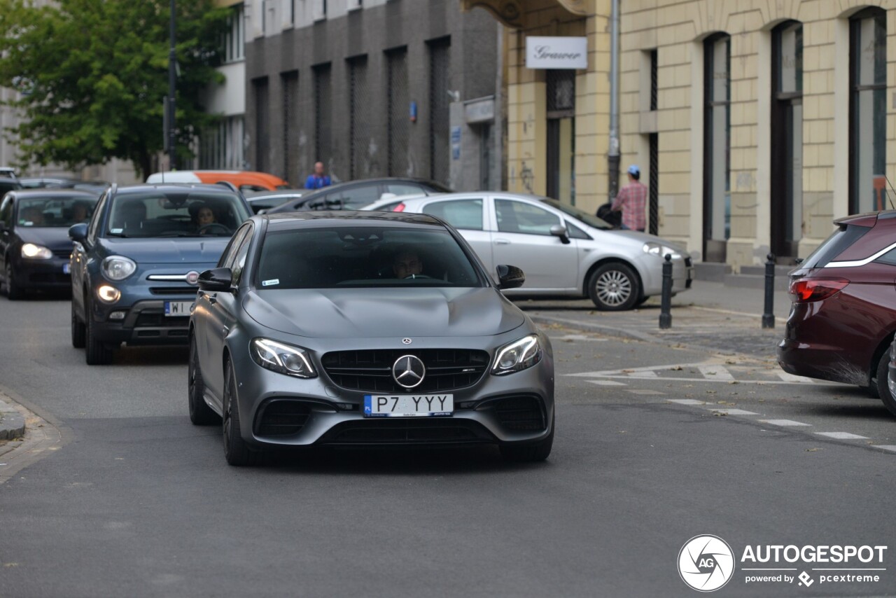 Mercedes-AMG E 63 S W213