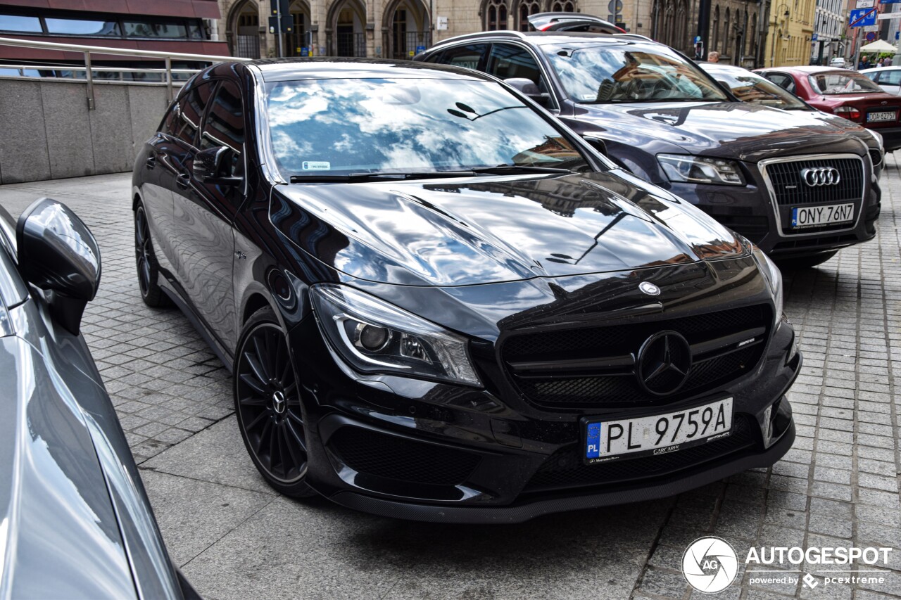 Mercedes-Benz CLA 45 AMG Shooting Brake