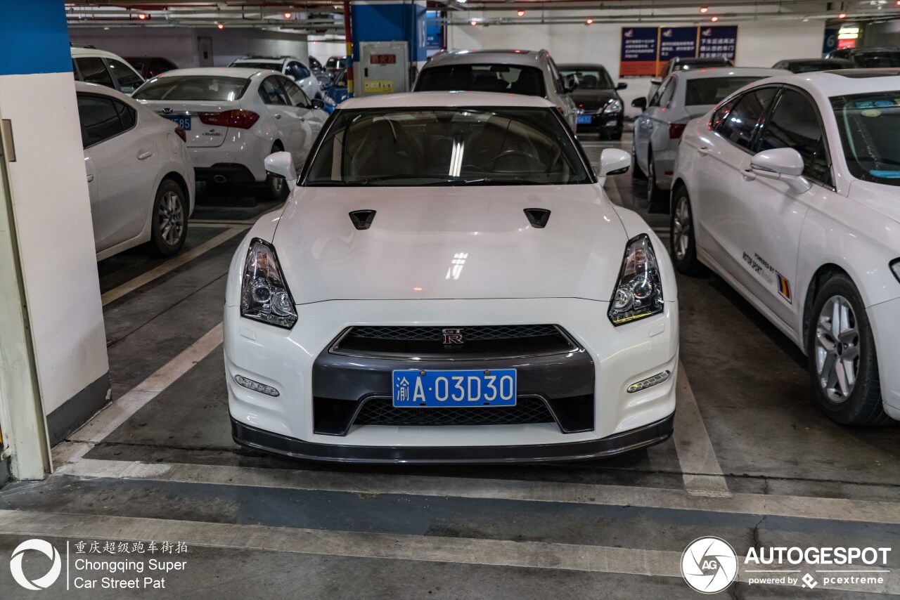 Nissan GT-R 2011