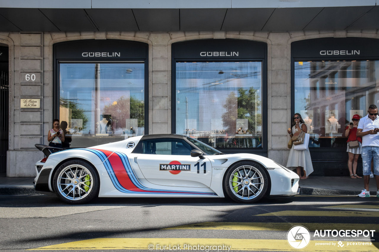 Rare Porsche 918 Spyder with Acid-Green delete