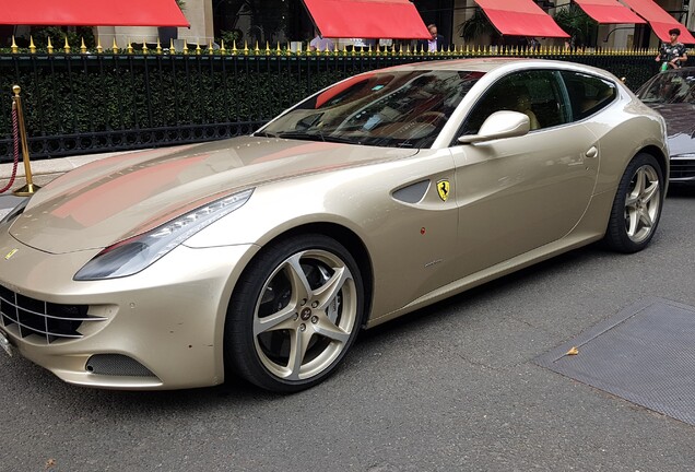 Ferrari FF