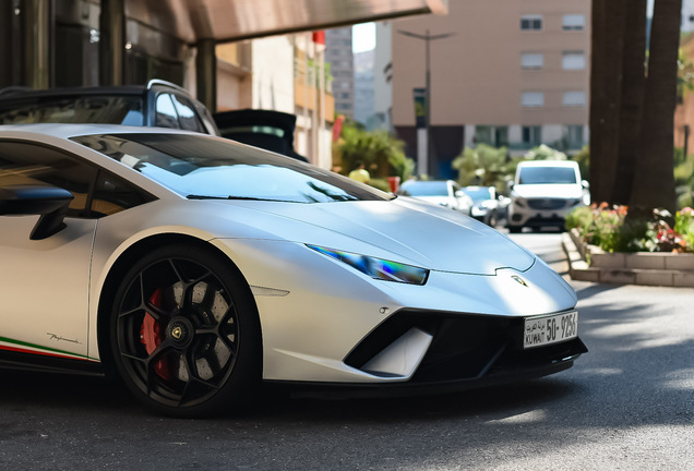 Lamborghini Huracán LP640-4 Performante