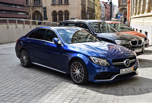 Mercedes-AMG C 63 S W205