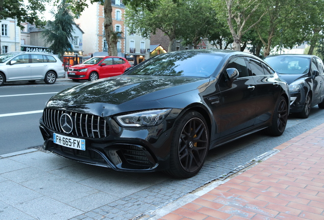 Mercedes-AMG GT 63 S X290