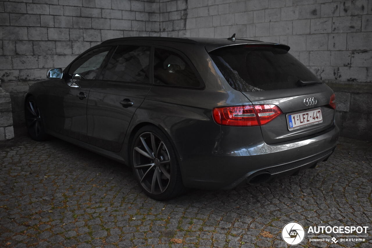 Audi RS4 Avant B8