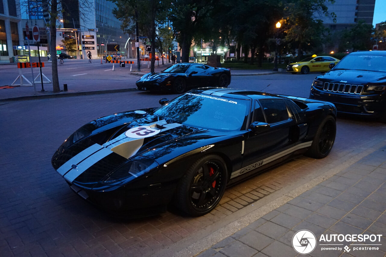 Ford GT