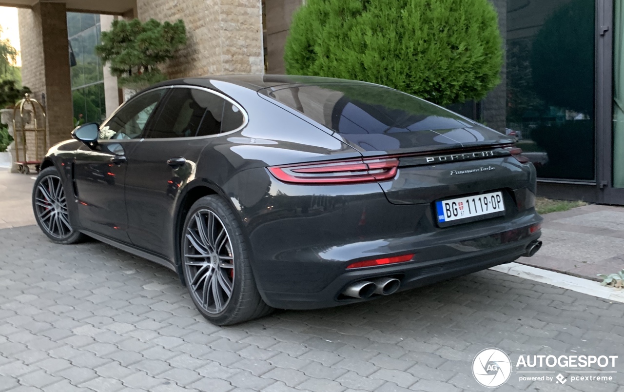 Porsche 971 Panamera Turbo