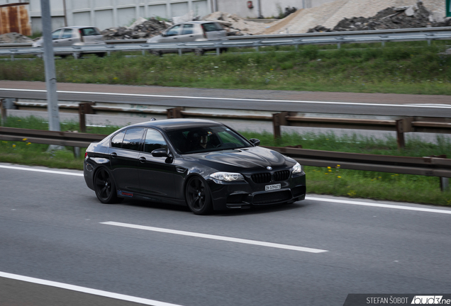 BMW M5 F10 2011