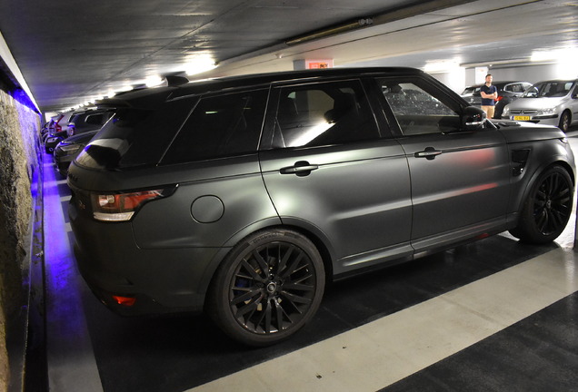 Land Rover Range Rover Sport SVR