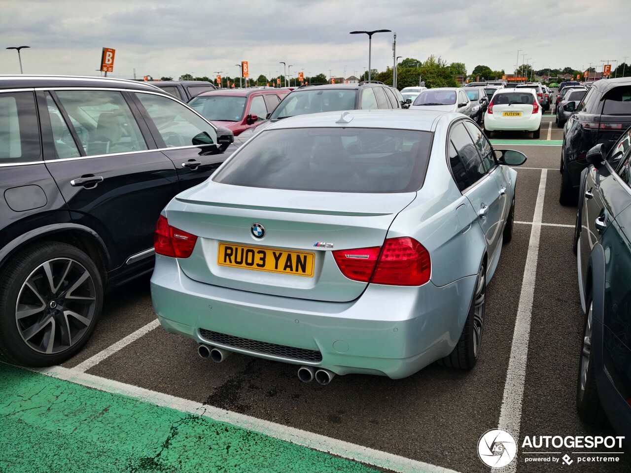 BMW M3 E90 Sedan 2009