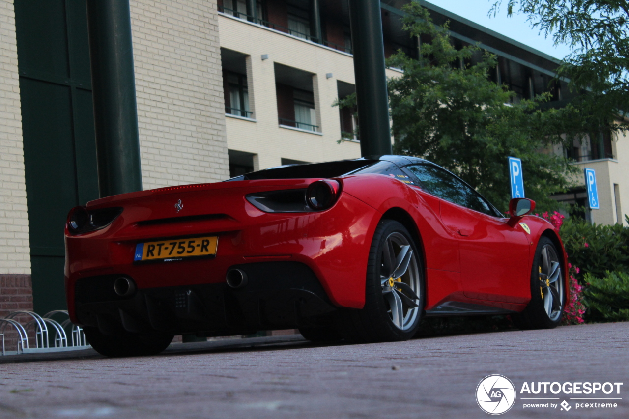 Ferrari 488 Spider