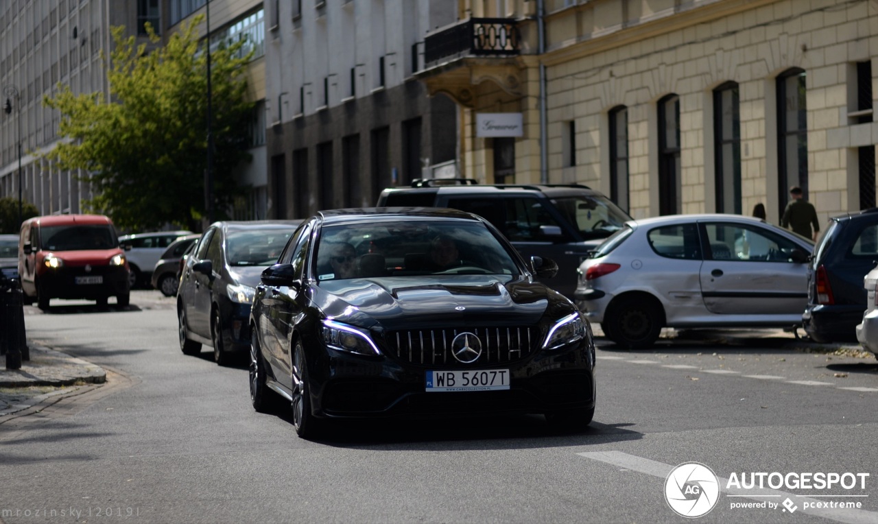 Mercedes-AMG C 63 S W205 2018