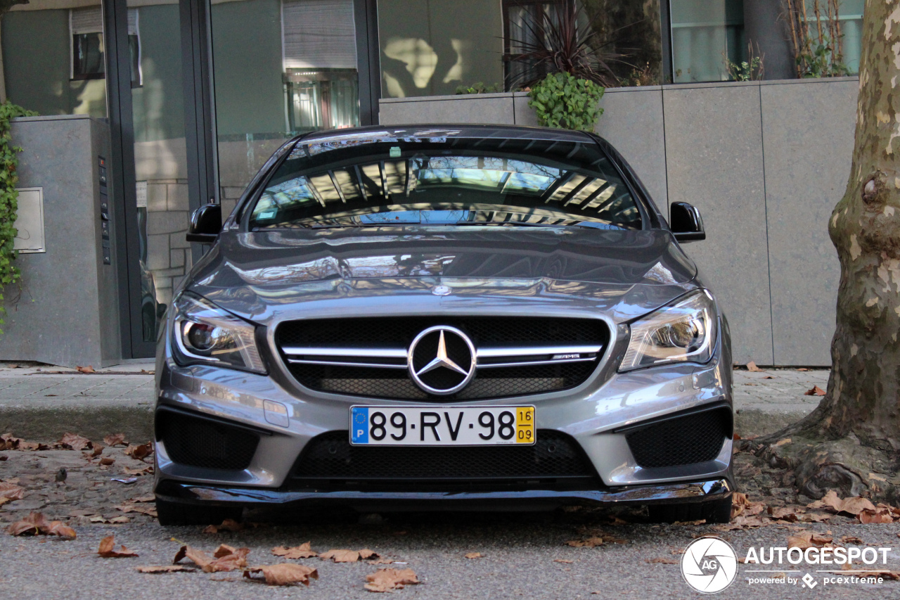 Mercedes-AMG CLA 45 Shooting Brake X117