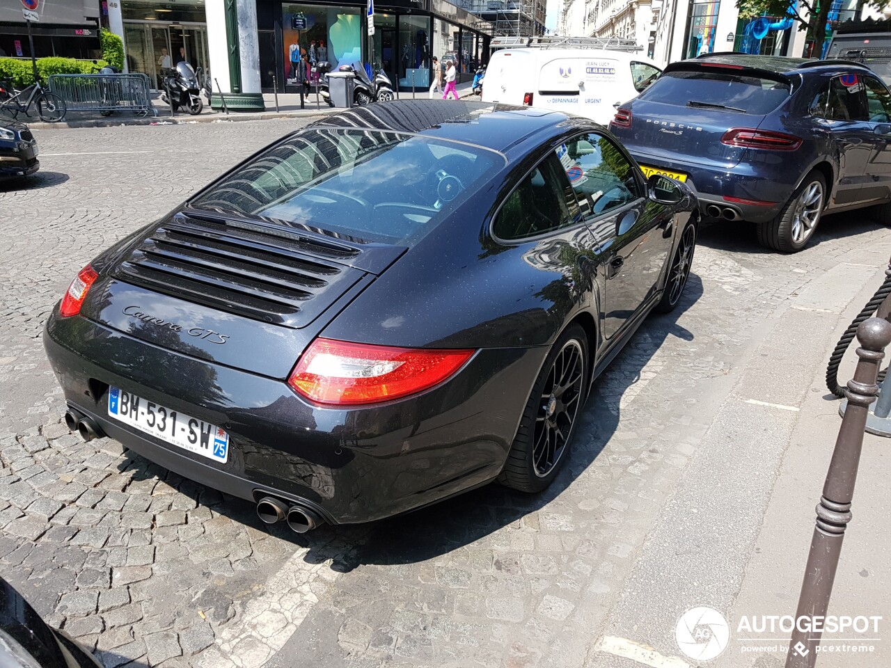 Porsche 997 Carrera GTS