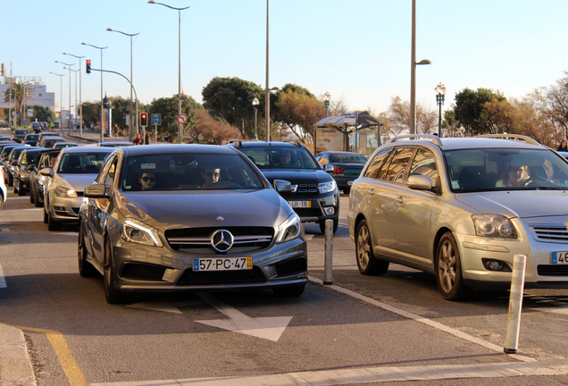 Mercedes-Benz A 45 AMG