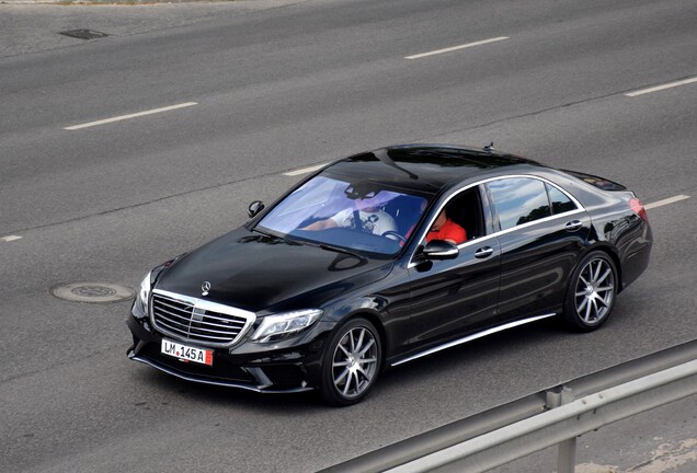 Mercedes-Benz S 63 AMG V222