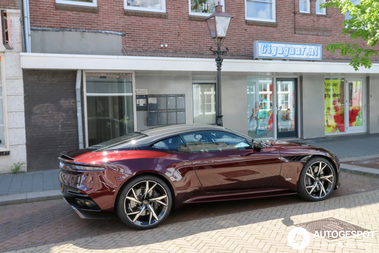 Aston Martin DBS Superleggera