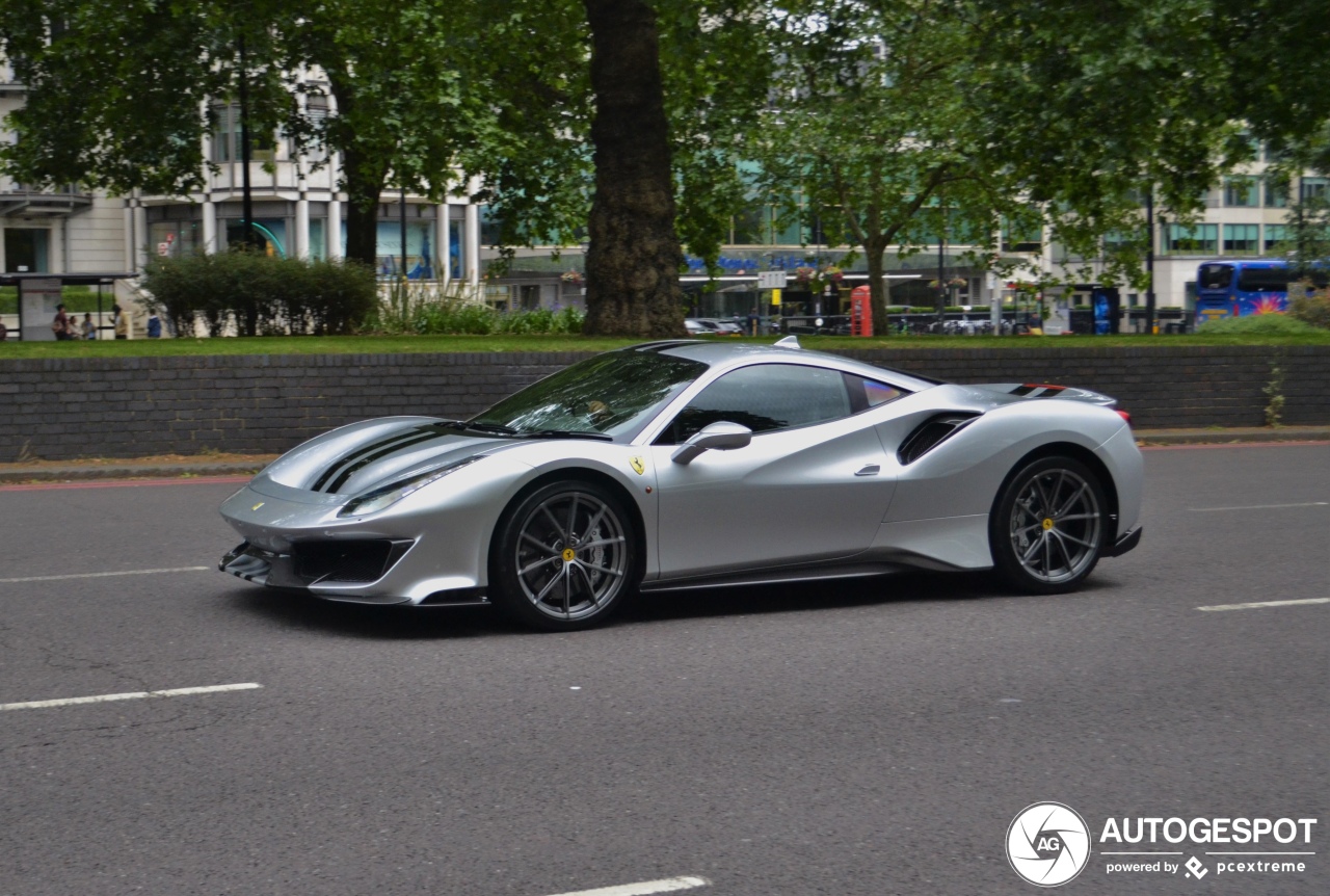 Ferrari 488 Pista