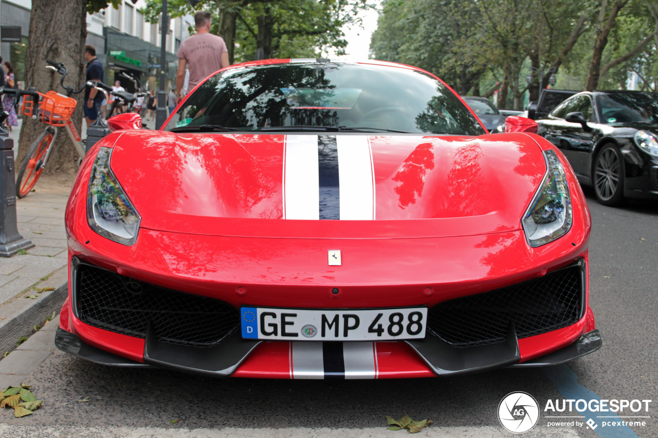 Ferrari 488 Pista