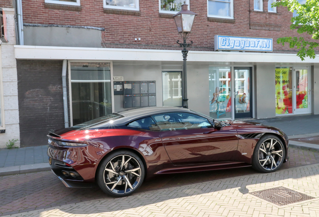 Aston Martin DBS Superleggera