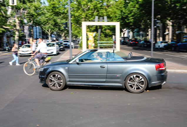 Audi RS4 Cabriolet