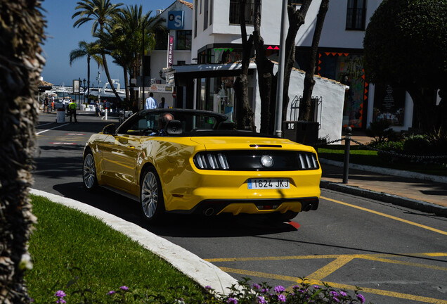 Ford Mustang GT Convertible 2015