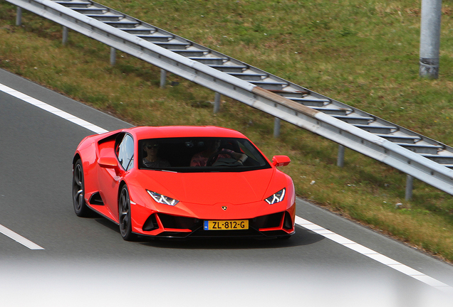 Lamborghini Huracán LP640-4 EVO