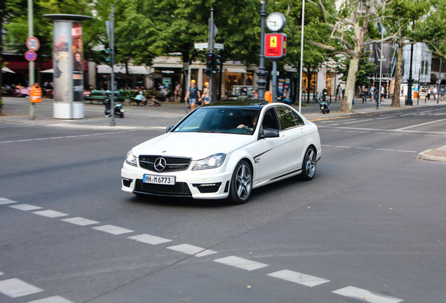 Mercedes-Benz C 63 AMG W204 2012