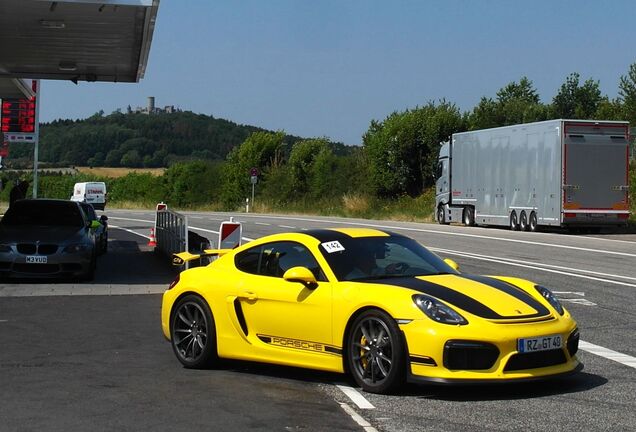 Porsche 981 Cayman GT4
