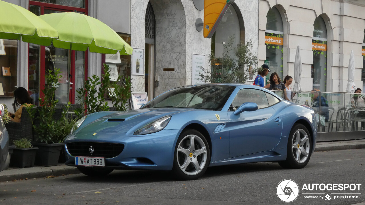 Ferrari California