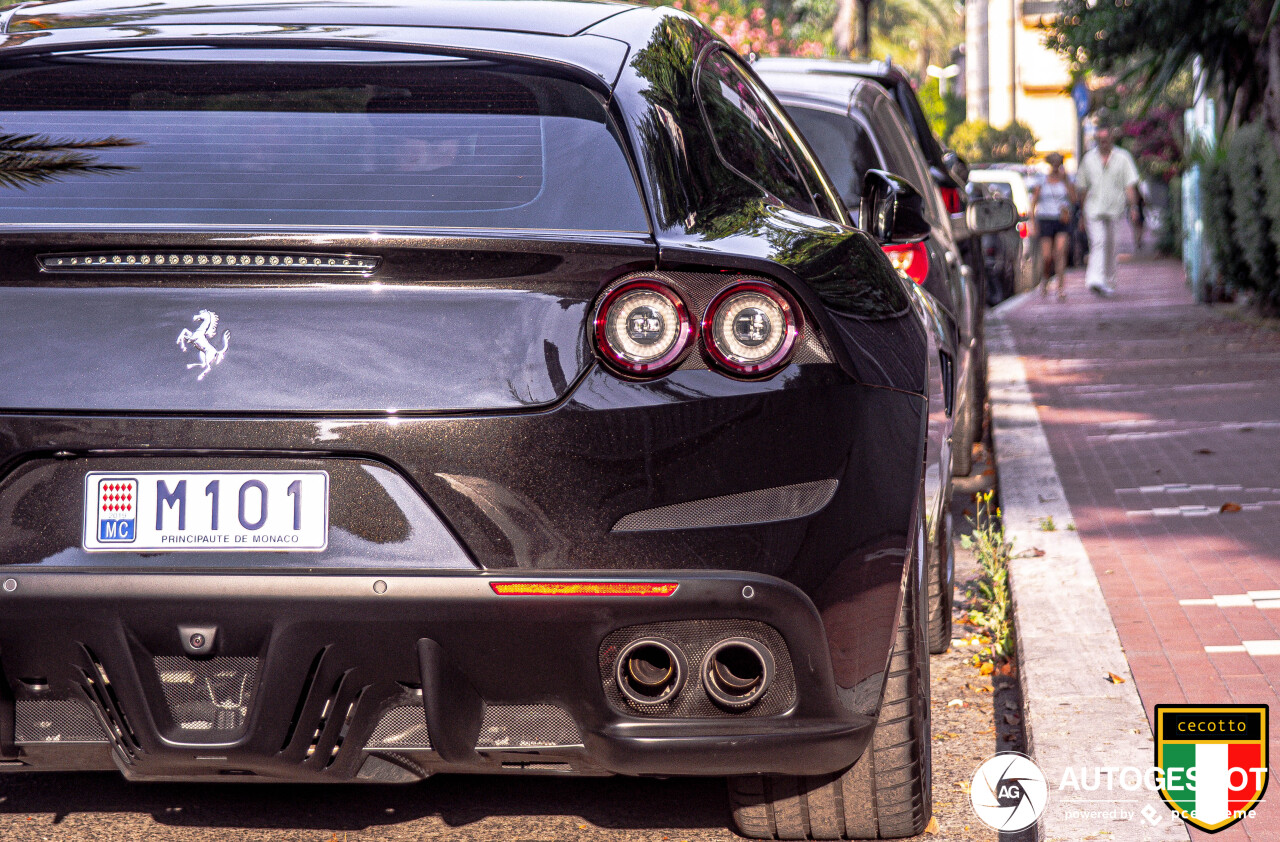 Ferrari GTC4Lusso T