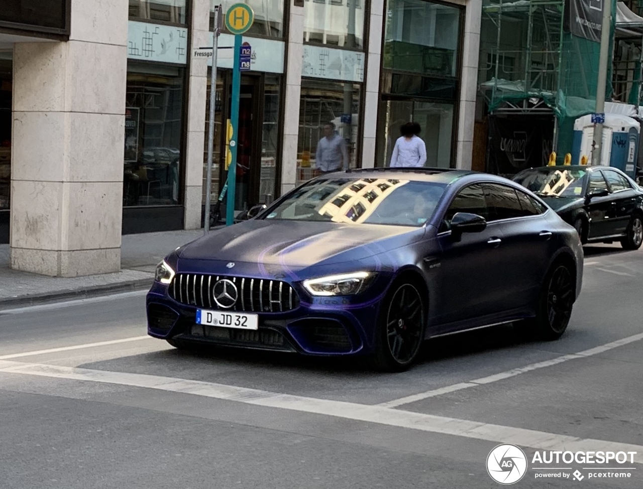 Mercedes-AMG GT 63 S X290