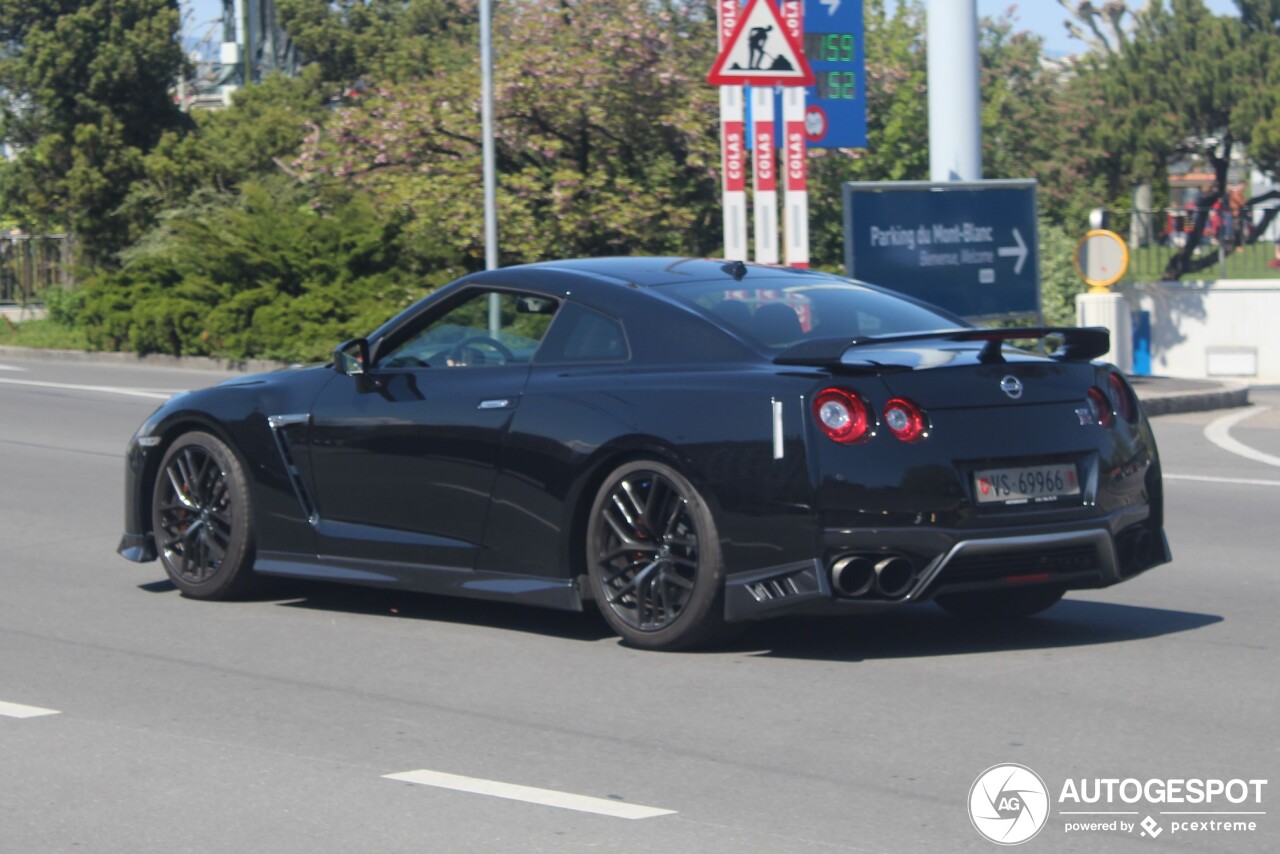 Nissan GT-R 2017